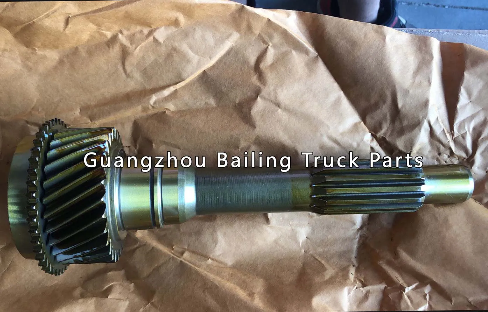8-97252924-1 8-97252-924-1 8972529241 Transmission gear main drive for ISUZU 4HG1 4HK1