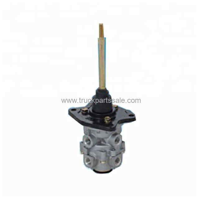 For Mitsubishi FV416 Brake pedal valve OEM MC814913 V??lvula de pedal de freno