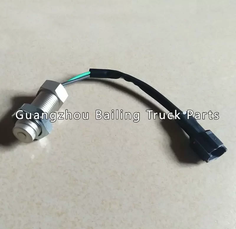 1815105130 1-81510513-0 Engine Speed Revolution Sensor for ISUZU 4HK1 6RB1