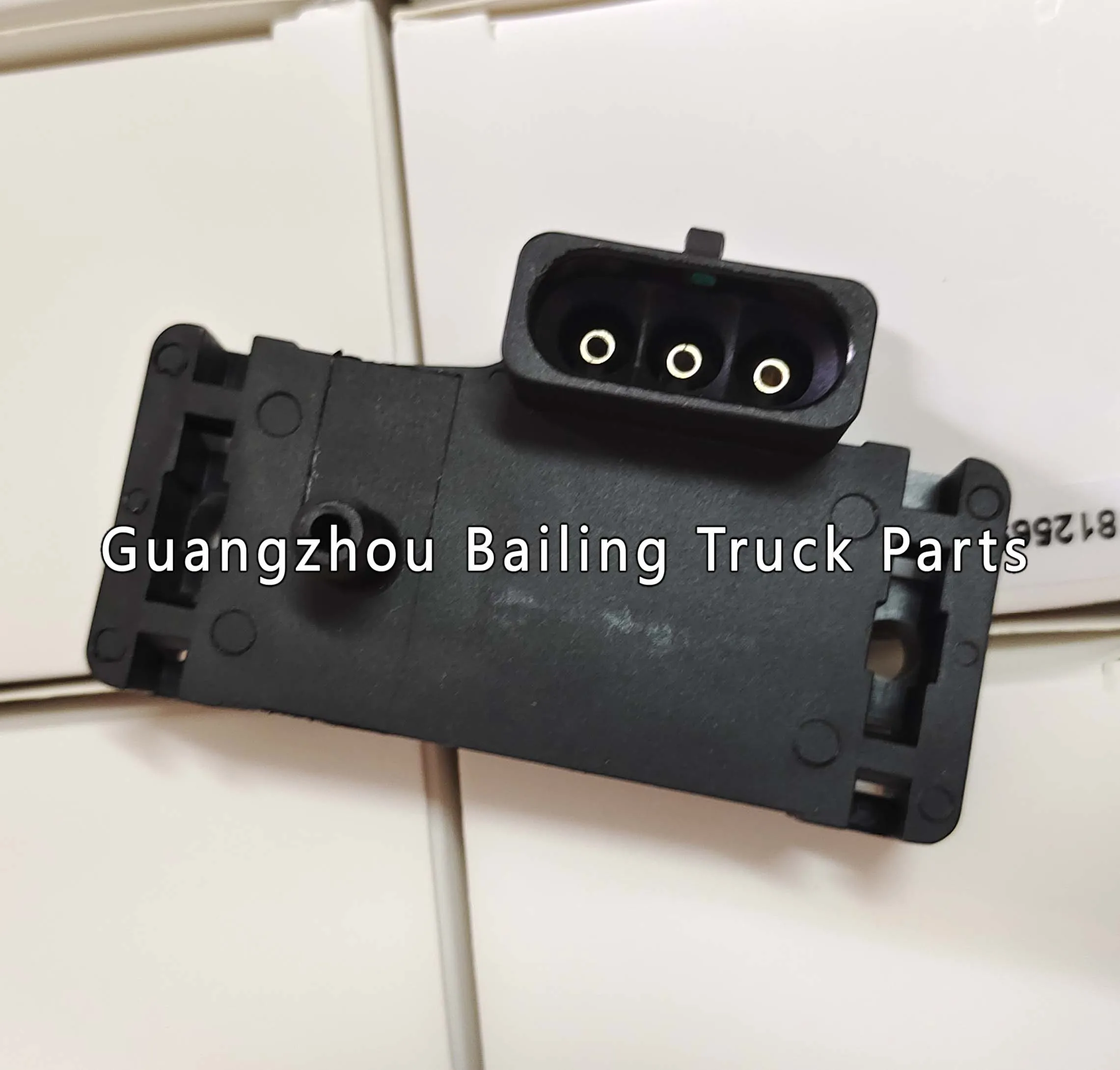 8125692400 8-12569240-0 Vacuum Sensor for ISUZU NPR TFR