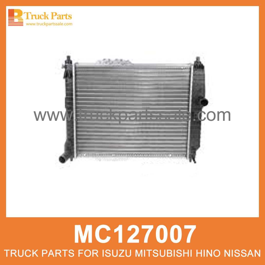 Assembly Radiator Core Size MC127007 for Mitsubishi truck N??cleo del radiador de ensamblaje