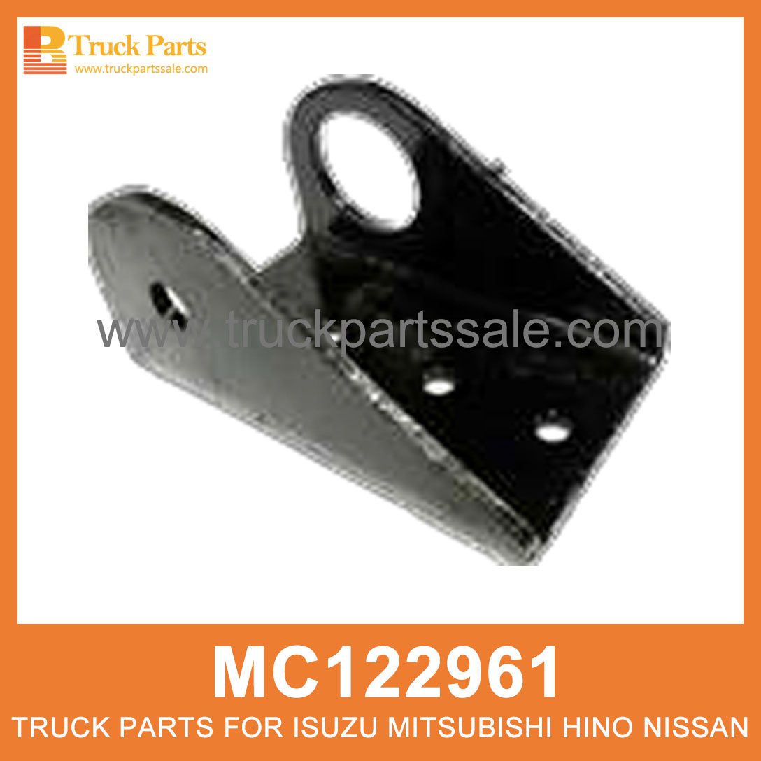 Bracket Left Front Side Front Spring MC122961 MB387233 for Mitsubishi truck Soporte delantero delantero delantero izquierdo