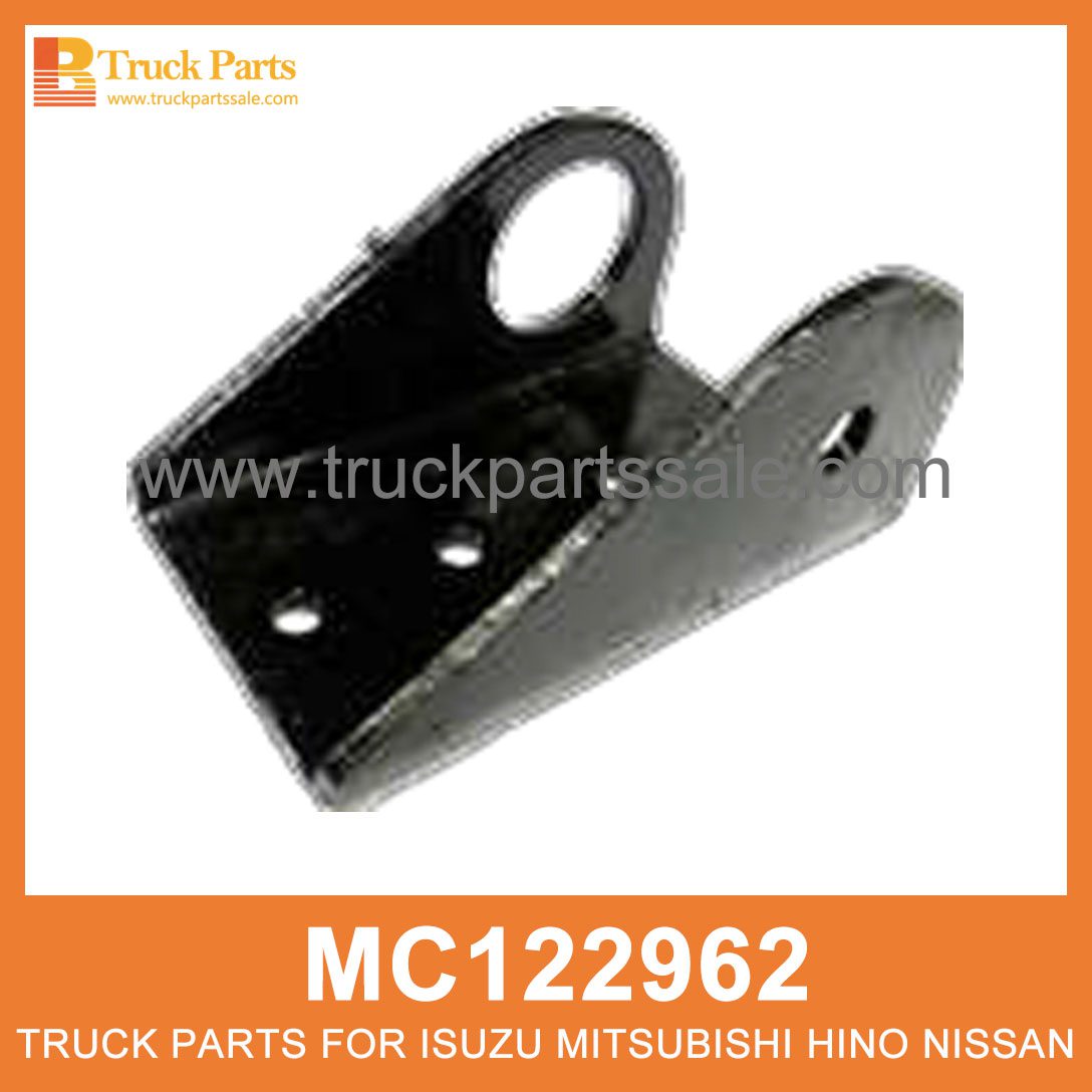 Bracket Right Front Side Front Spring MC122962 MB387234 for Mitsubishi truck Soporte delantero delantero delantero delantero