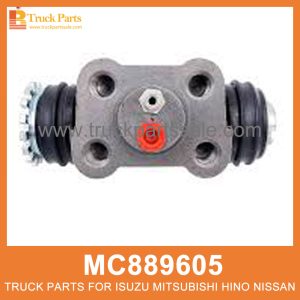 Cylinder Right Rear Wheel with Bleeding Screw MC889605 for Mitsubishi truck Cilindro اسطوانة