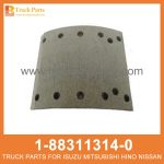 LINING SET FRT BRK 1-88311314-0 1-47126698-0 1883113140 1471266980 1-88311-314-0 1-47126-698-0 for ISUZU CYZ51K 6WF1 Conjunto de revestimiento frt brk frt brk