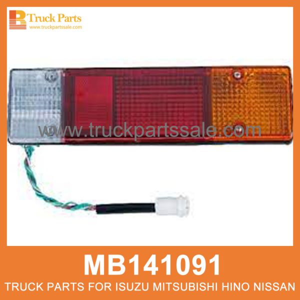 Lens Tail Lamp MB141091 MB141092 for Mitsubishi truck Lámpara trasera مصباح الذيل العدسة