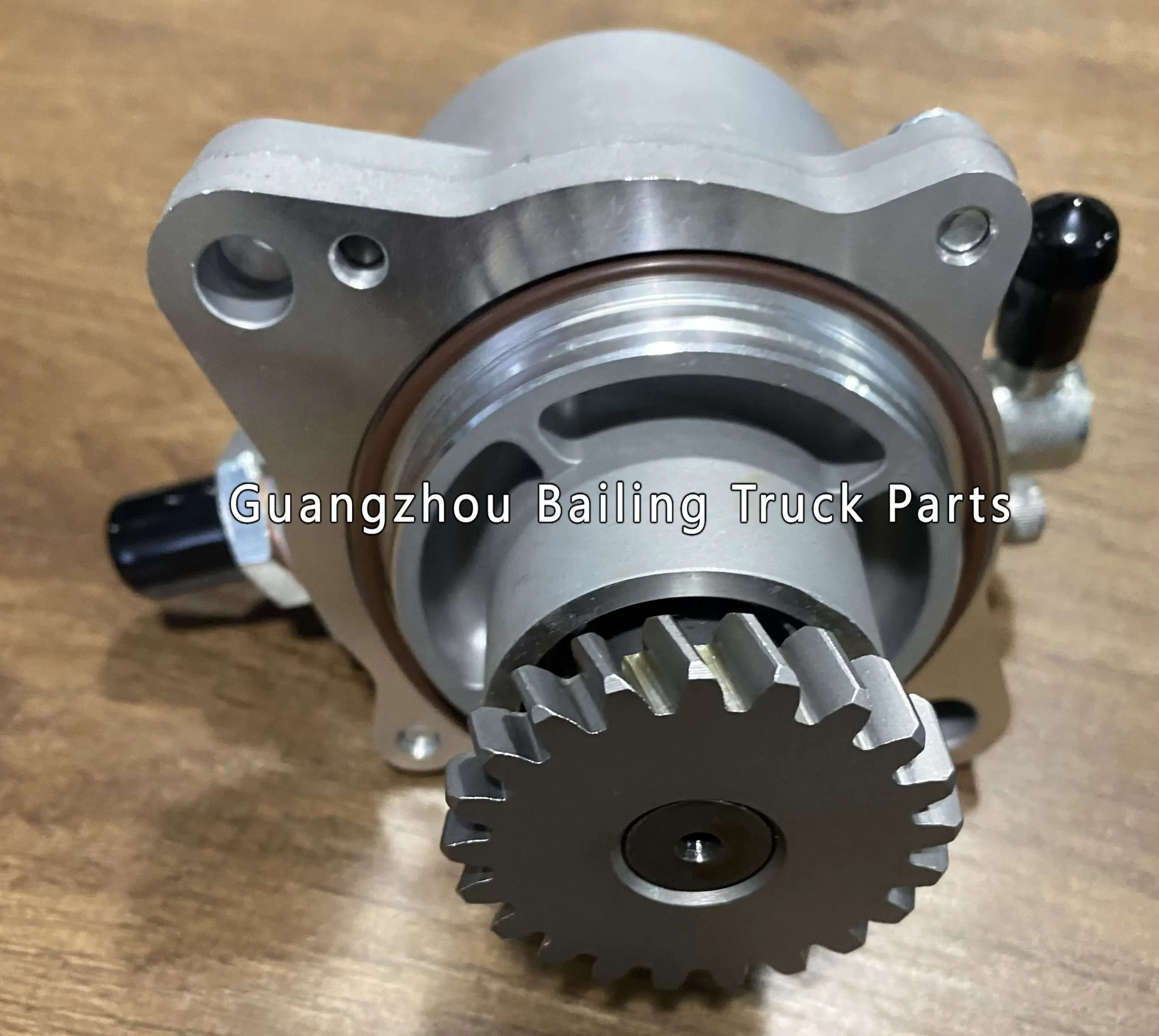29300-E0150 29300E0150 Vacuum Pump for HINO W04D