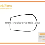 Rear Door Glass Run for ISUZU 4ZE1 UBS17 8-97128690-0 8971286900 8-97128-690-0 Corredor de vidrio de puerta trasera