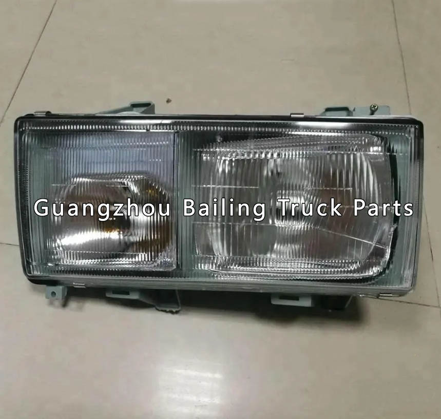 215-1138 truck body parts for nissan cw520 HEAD LAMP