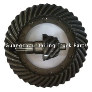 MC834743 crown wheel pinion truck parts 8*39 20teeth 6D17
