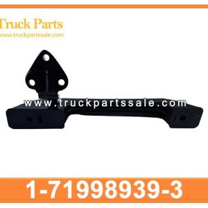 1-71998939-3 1719989393 1-71998-939-3 Forward Assist Grip Front Panel Right for ISUZU CXZ96